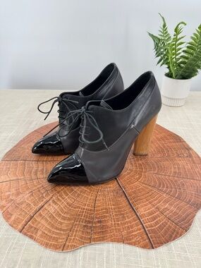 YSL Yves Saint Laurent Leather Oxford Heels Booties Black Patent Cap Toe Size 36